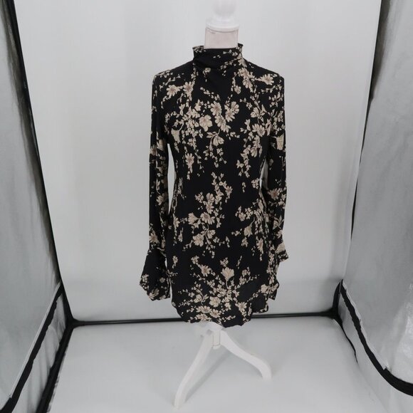 Free People Floral Tate Tunic in "Black Combo" Open Back Size Small NWT - Picture 4 of 9